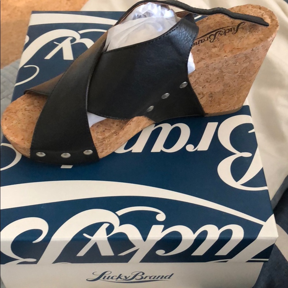 Lucky Brand wedges BRAND NEW